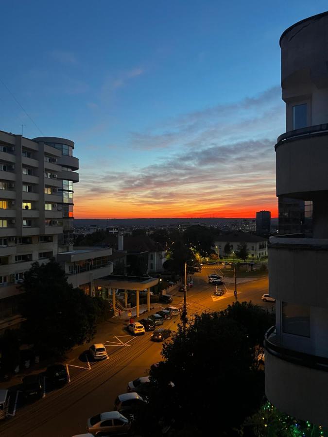 Apartament Centru - Cec Apartment Craiova Ngoại thất bức ảnh