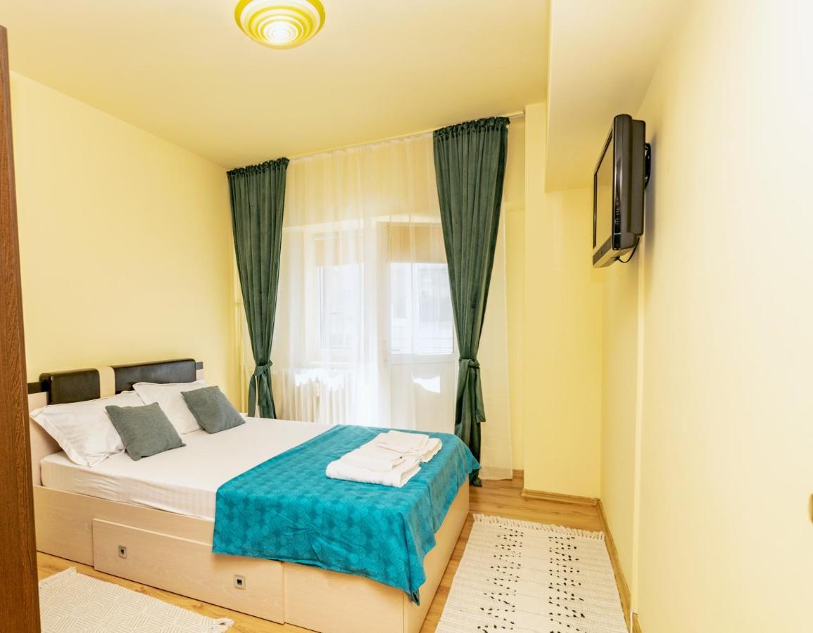 Apartament Centru - Cec Apartment Craiova Ngoại thất bức ảnh