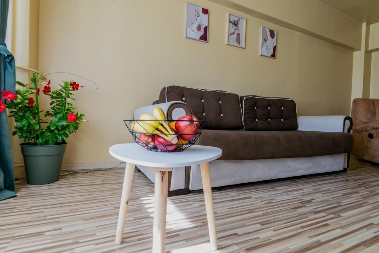 Apartament Centru - Cec Apartment Craiova Ngoại thất bức ảnh